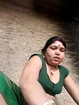 Snapshot of Rashili_jaan chatting on 04.30.26 Rashili jaan online show from 04.30.26