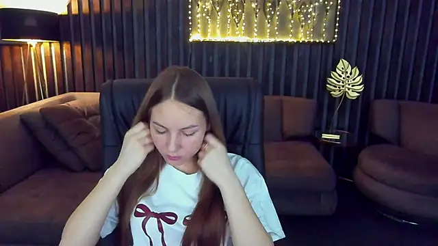 MilaAddams online show from 06.28.26
