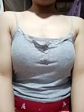 Snapshot of LucyyLy chatting on 04.09.26 LucyyLy online show from 04.09.26