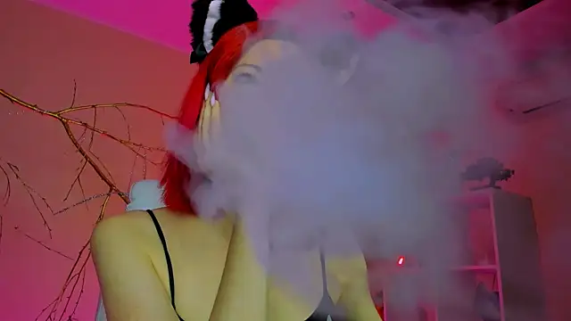 Snapshot of KimBoydd chatting on 11.24.25 KimBoydd online show from 11.24.25