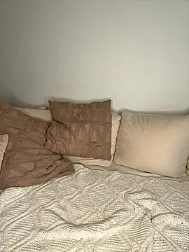 Nola Luxx-offiziell online show from 10.21.25