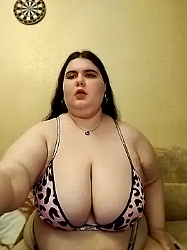 Snapshot of Vllada_Brattz chatting on 05.15.26 Vllada Brattz online show from 05.15.26