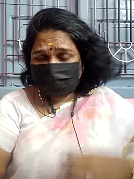 Snapshot of Tamil_Azhaghi25 chatting on 06.21.26 Tamil Azhaghi25 online show from 06.21.26
