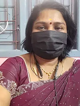 Snapshot of Tamil_Azhaghi25 chatting on 07.24.26 Tamil Azhaghi25 online show from 07.24.26
