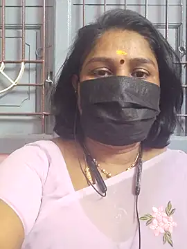 Snapshot of Tamil_Azhaghi25 chatting on 07.28.26 Tamil Azhaghi25 online show from 07.28.26