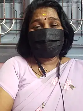 Snapshot of Tamil_Azhaghi25 chatting on 07.28.26 Tamil Azhaghi25 online show from 07.28.26