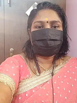 Snapshot of Tamil_Azhaghi25 chatting on 07.29.26 Tamil Azhaghi25 online show from 07.29.26