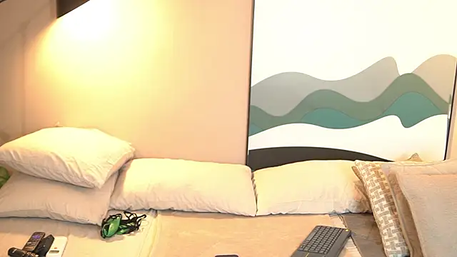 Tayler Kim online show from 09.11.25