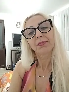  sexyBLONDE46  online show from 04.09.26