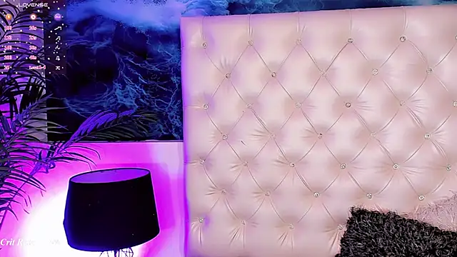 Valeria Swett  online show from 03.24.26