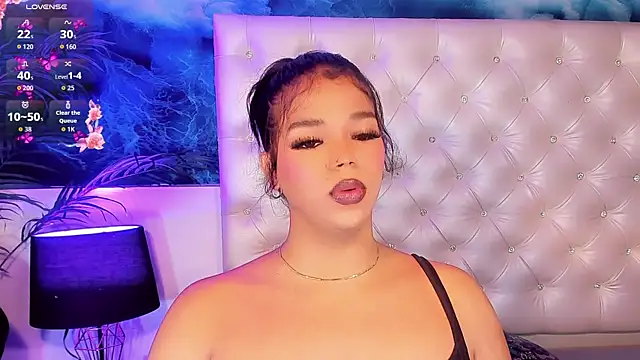 Valeria Swett  online show from 05.27.26