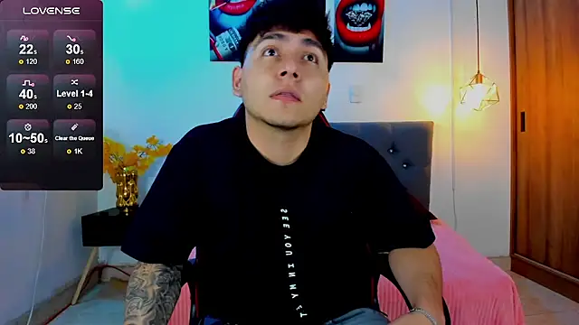 Snapshot of Nicolas_James_Sc chatting on 02.10.26 Nicolas James Sc online show from 02.10.26