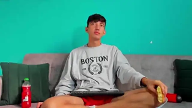 Maikol Ortiz online show from 02.04.26