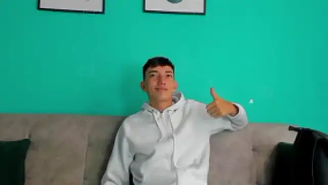 Maikol Ortiz online show from 04.17.26