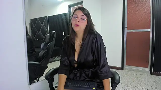 Charlotte-Star online show from 09.29.25