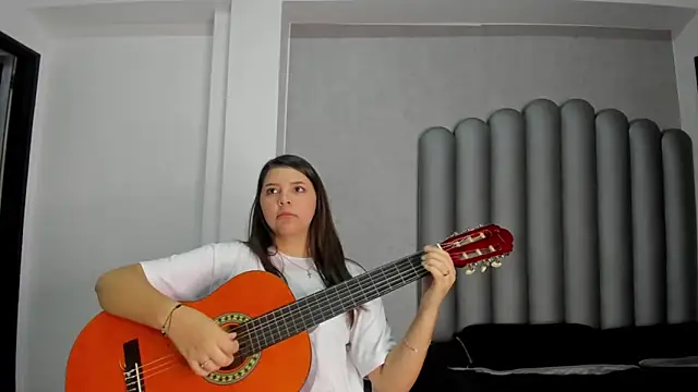 Charlotte-Star online show from 11.11.25