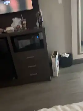 bbwbubbles77 online show from 12.16.25