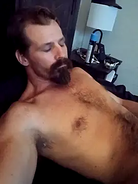 Snapshot of wantedcowboy chatting on 10.06.25 wantedcowboy online show from 10.06.25