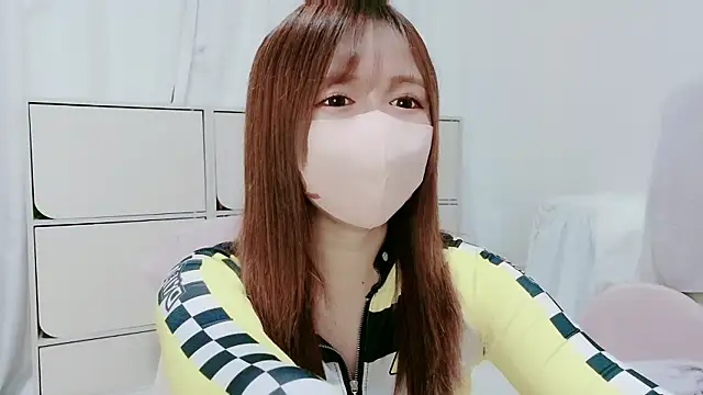 Hanachan Gcup  online show from 10.31.25