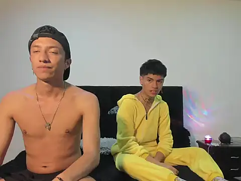 mhatias  online show from 09.18.25