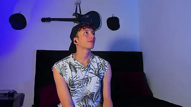 mhatias  online show from 03.31.26