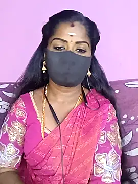 Snapshot of tamilammukuttyy chatting on 04.29.26 tamilammukuttyy online show from 04.29.26