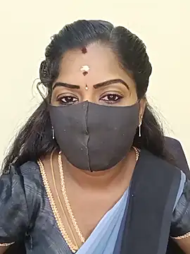 Snapshot of tamilammukuttyy chatting on 06.10.26 tamilammukuttyy online show from 06.10.26