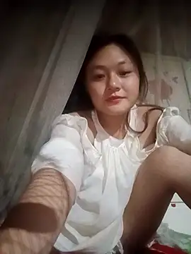 mai-xinh online show from 10.10.25