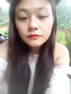 mai-xinh online show from 10.12.25