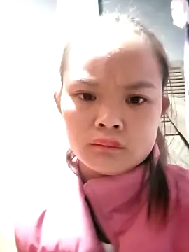 xinhxinhcute online show from 09.11.25