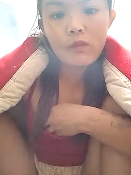 xinhxinhcute online show from 10.25.25