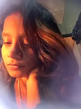 Hot Mayra  online show from 12.05.25