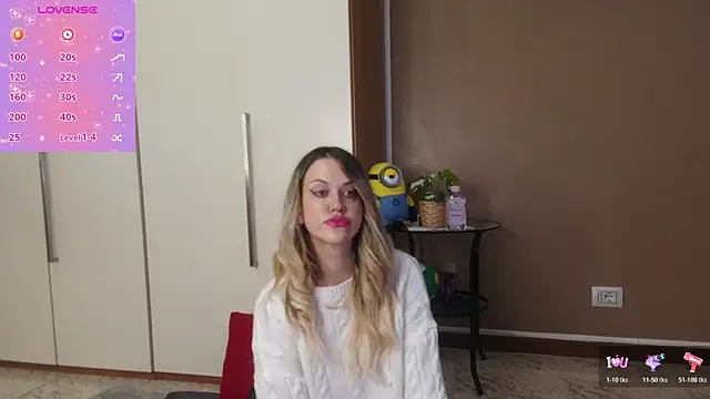 Snapshot of ScarletVerdi chatting on 12.02.25 ScarletVerdi online show from 12.02.25