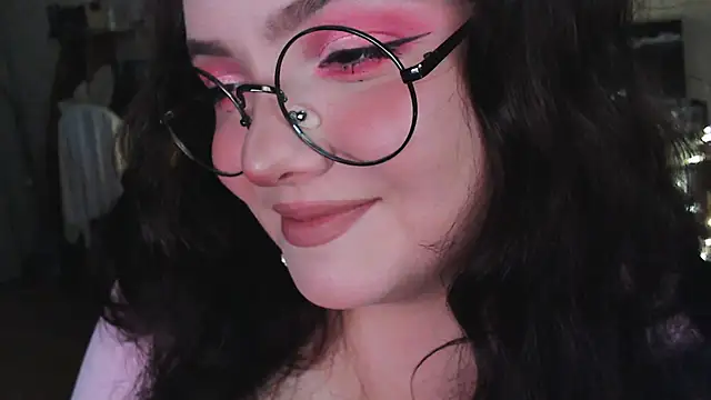 EmillyBones online show from 09.19.25