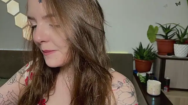 Snapshot of -Meowy- chatting on 02.11.26 -Meowy- online show from 02.11.26