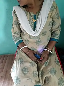 desi boudi87 online show from 04.07.26