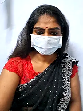 Snapshot of sherlin24 chatting on 09.18.25 sherlin24 online show from 09.18.25