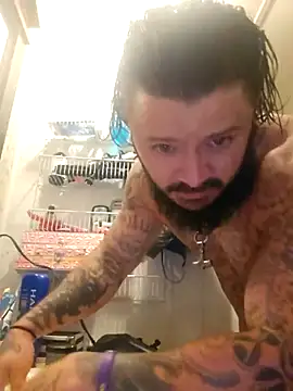 Snapshot of Dirty_D187 chatting on 09.30.25 Dirty D187 online show from 09.30.25