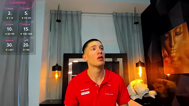 Snapshot of HunterHeat_ chatting on 01.15.26 HunterHeat online show from 01.15.26