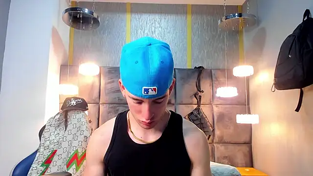 HunterHeat  online show from 03.16.26