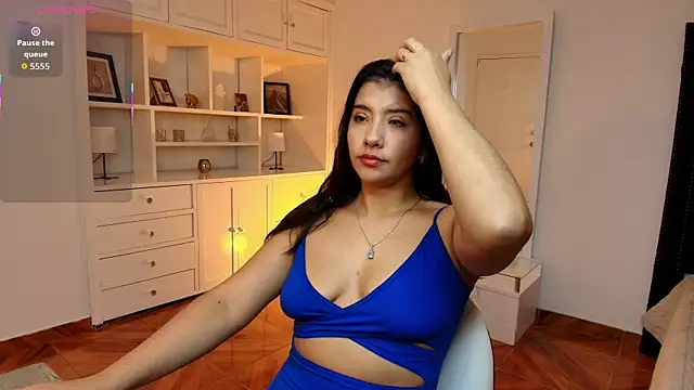 nina moen online show from 10.01.25