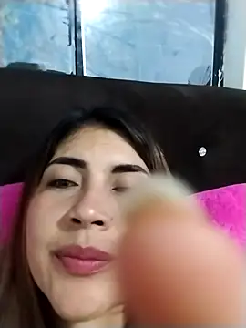 Snapshot of Camila_latina_0 chatting on 09.18.25 Camila latina 0 online show from 09.18.25