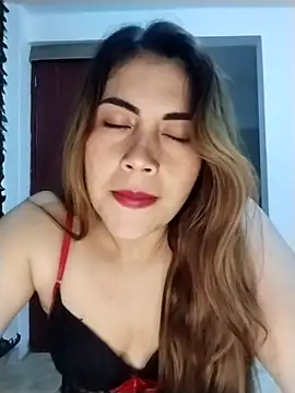 Snapshot of Camila_latina_0 chatting on 09.24.25 Camila latina 0 online show from 09.24.25