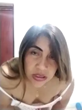 Snapshot of Camila_latina_0 chatting on 11.15.25 Camila latina 0 online show from 11.15.25