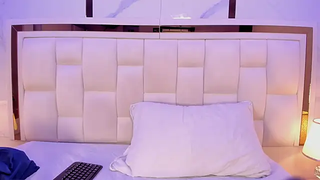 violet sm online show from 12.02.25