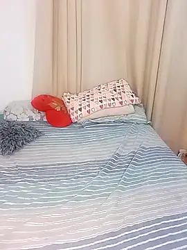 badlove42 online show from 11.17.25