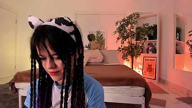 Sima Wendy online show from 10.17.25