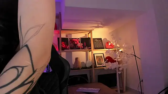 Sima Wendy online show from 11.18.25