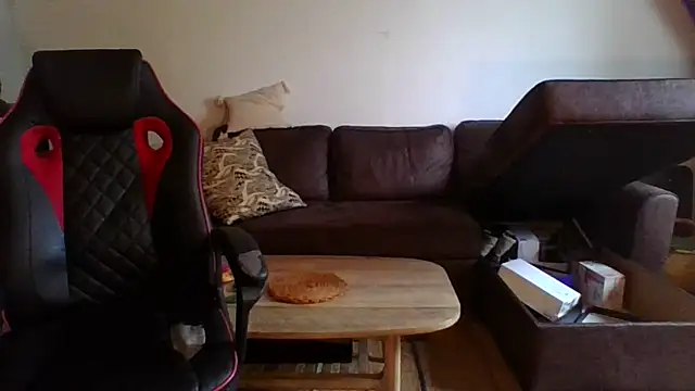 couple2612 online show from 10.14.25