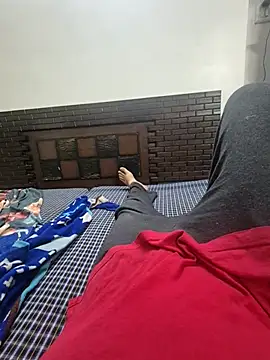 Snapshot of kkkk1882 chatting on 10.22.25 kkkk1882 online show from 10.22.25